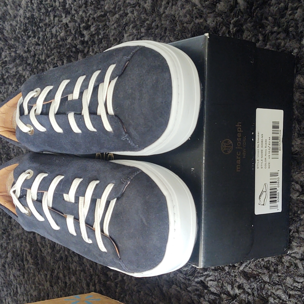 Never been worn Marc Joseph New York navy side tennis shoes size 10.5